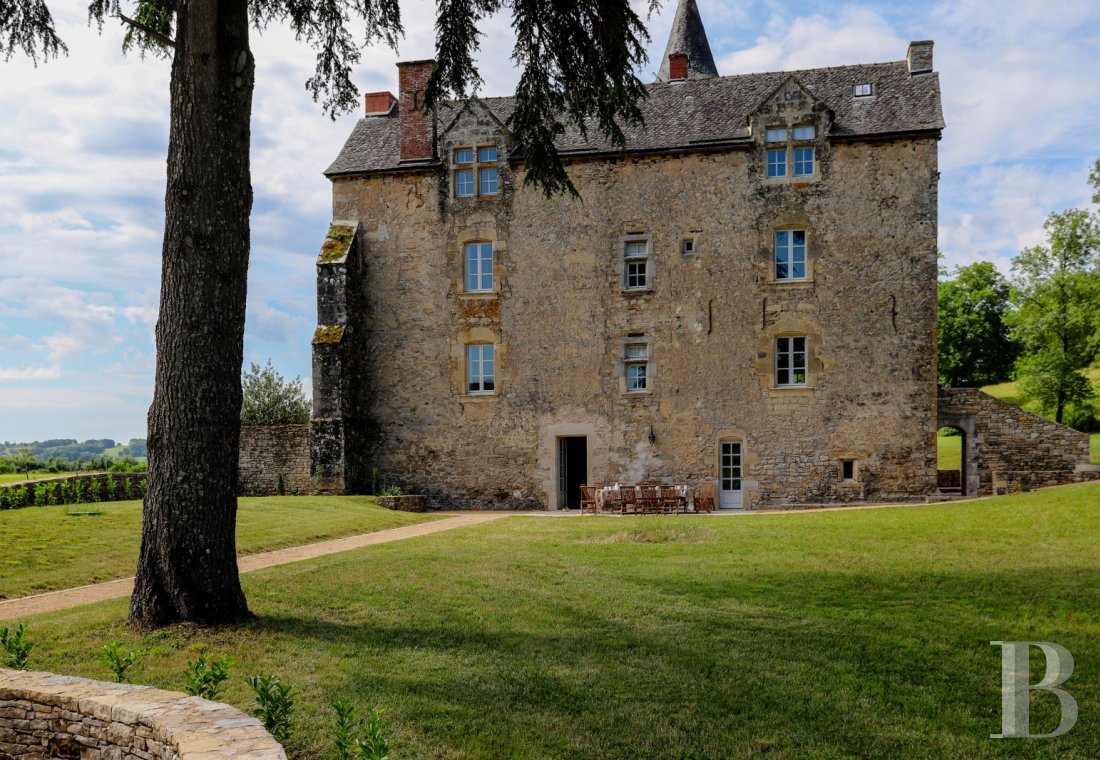 A well preserved and fully restored family chateau in Castanet, Tarn-et-Garonne - photo  n°2